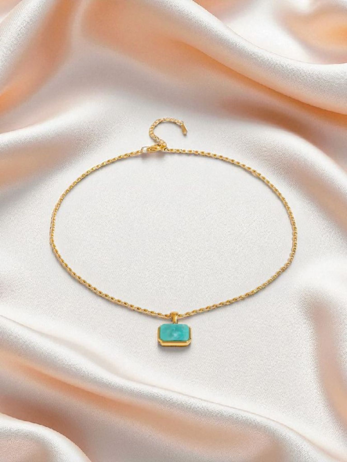 Aqua Frame Chain