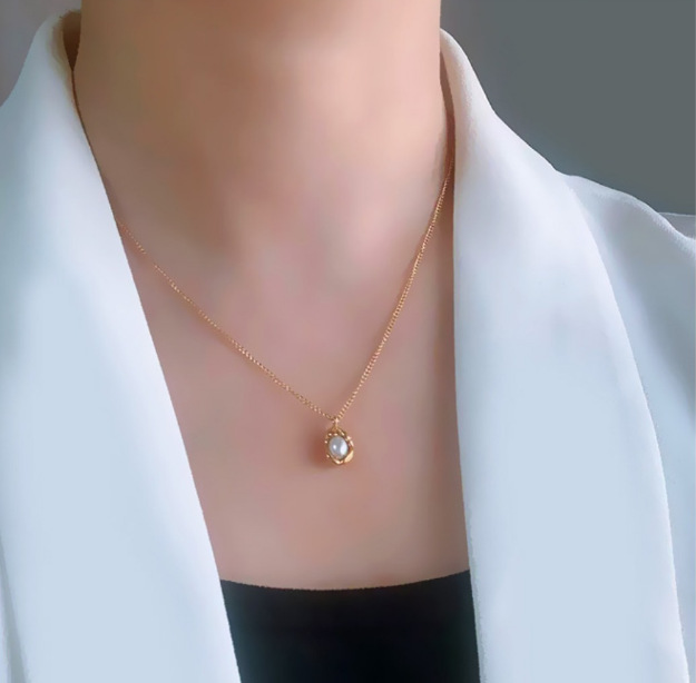 Golden Egg Chain