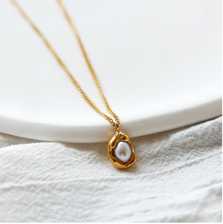 Golden Egg Chain
