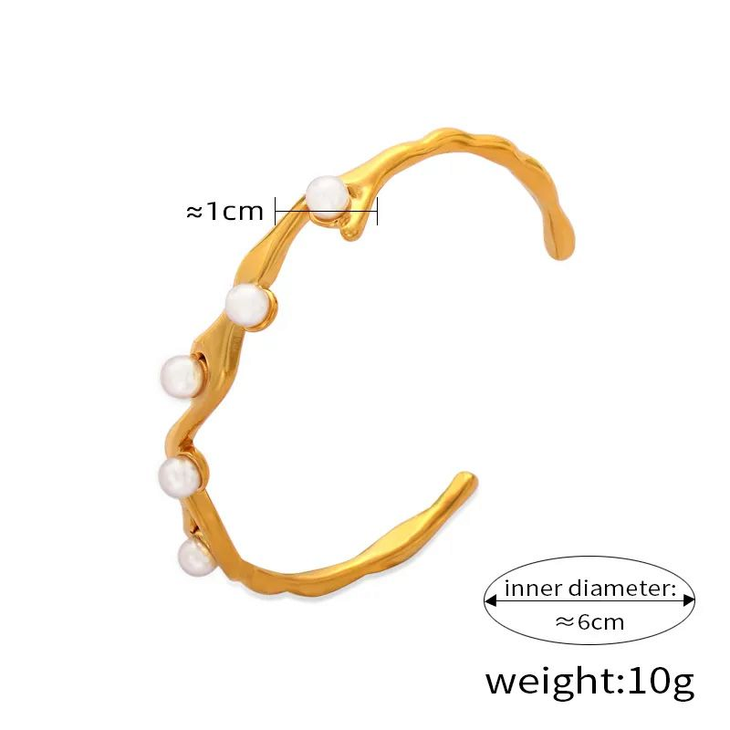 18K Gold Plated Pearl Studded Bracelet