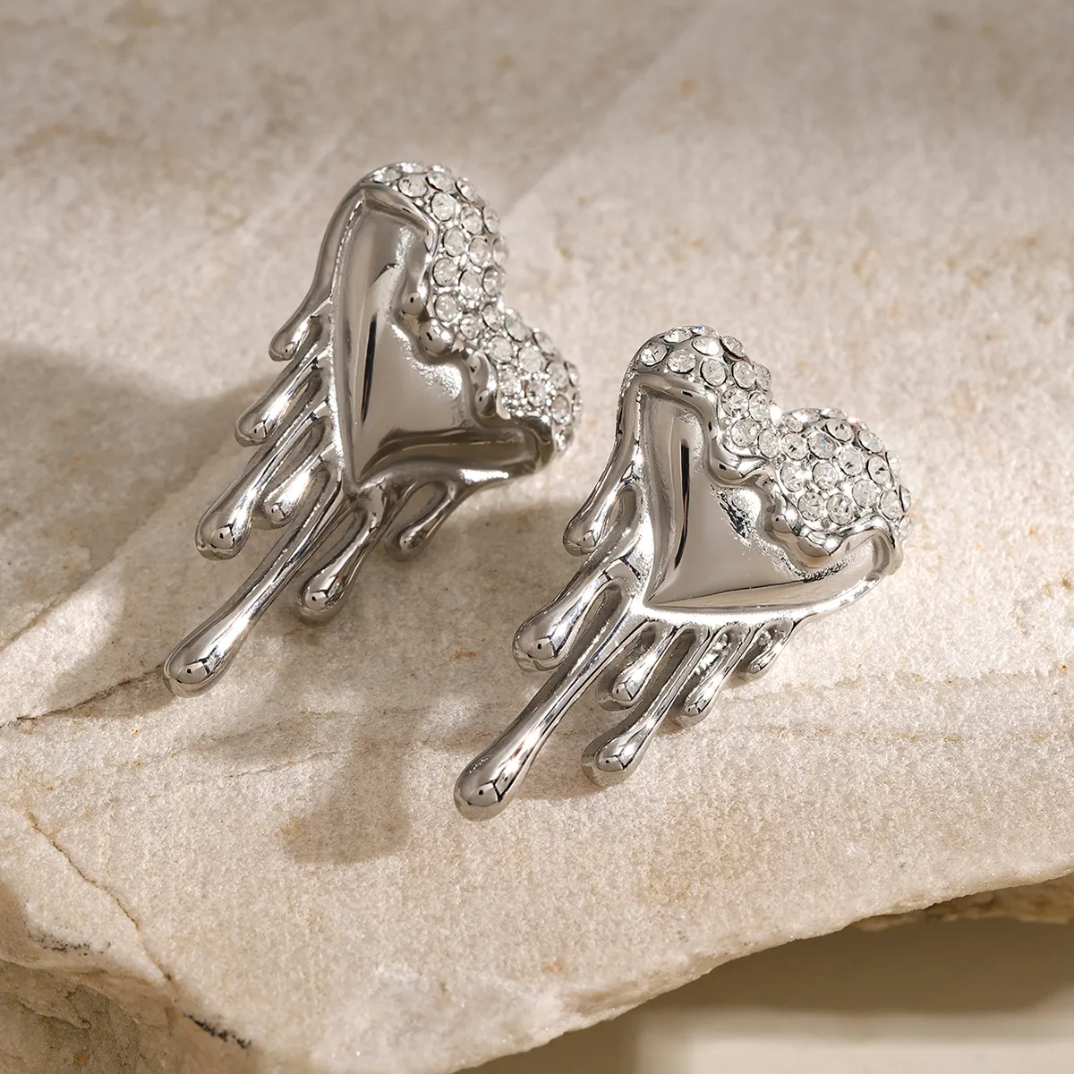 Silver Love Dripping Earring