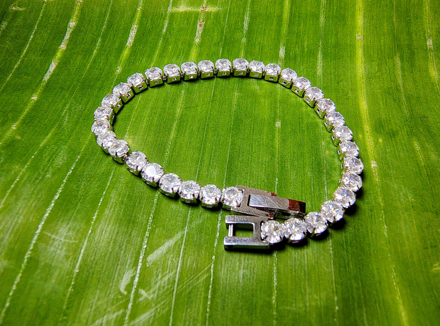 Viral Tennis Bracelet (5 MM)