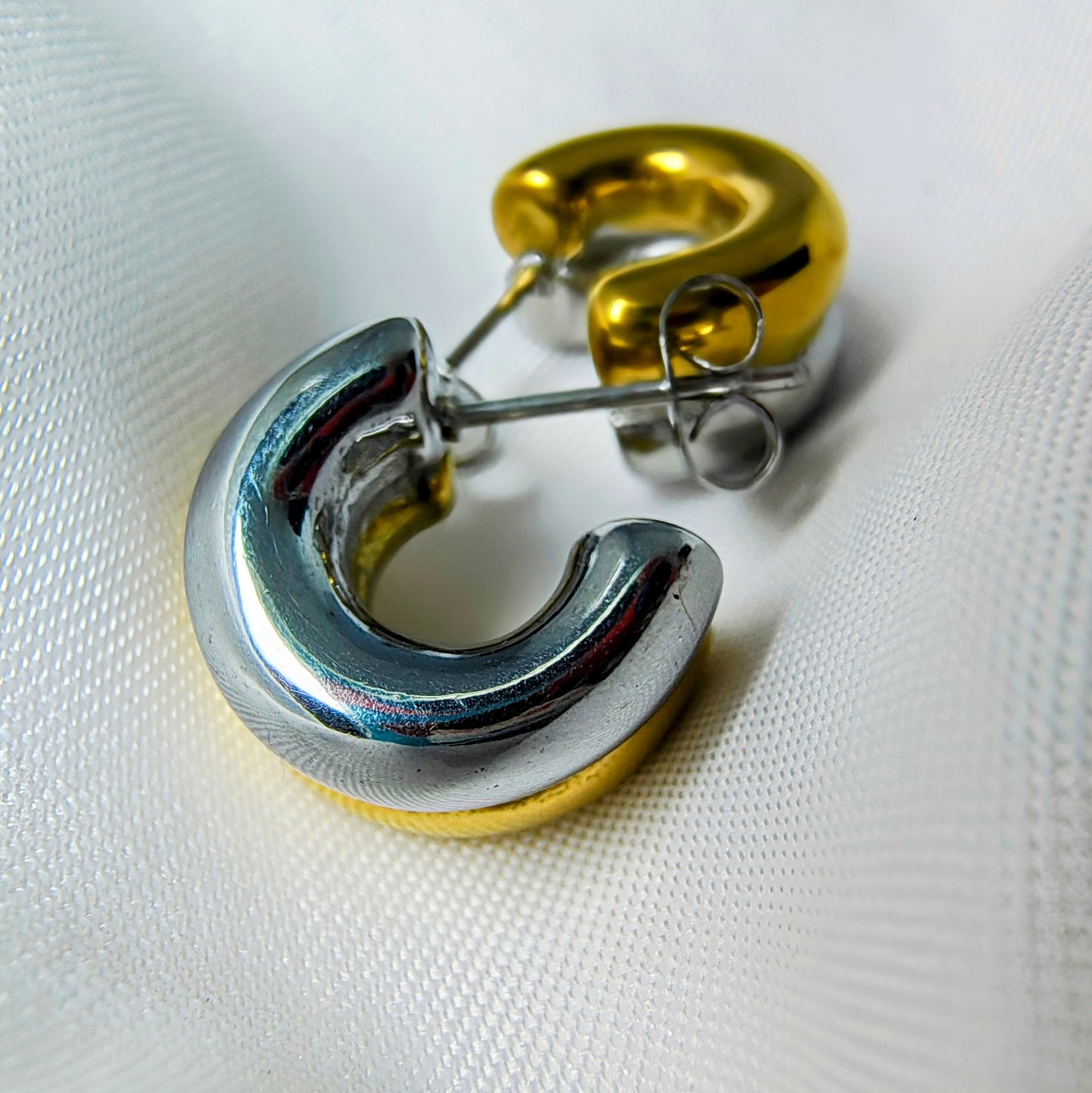 Dual Coloured Aditi Hoop