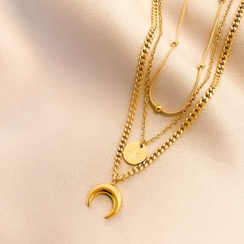 Triple Layered Chain
