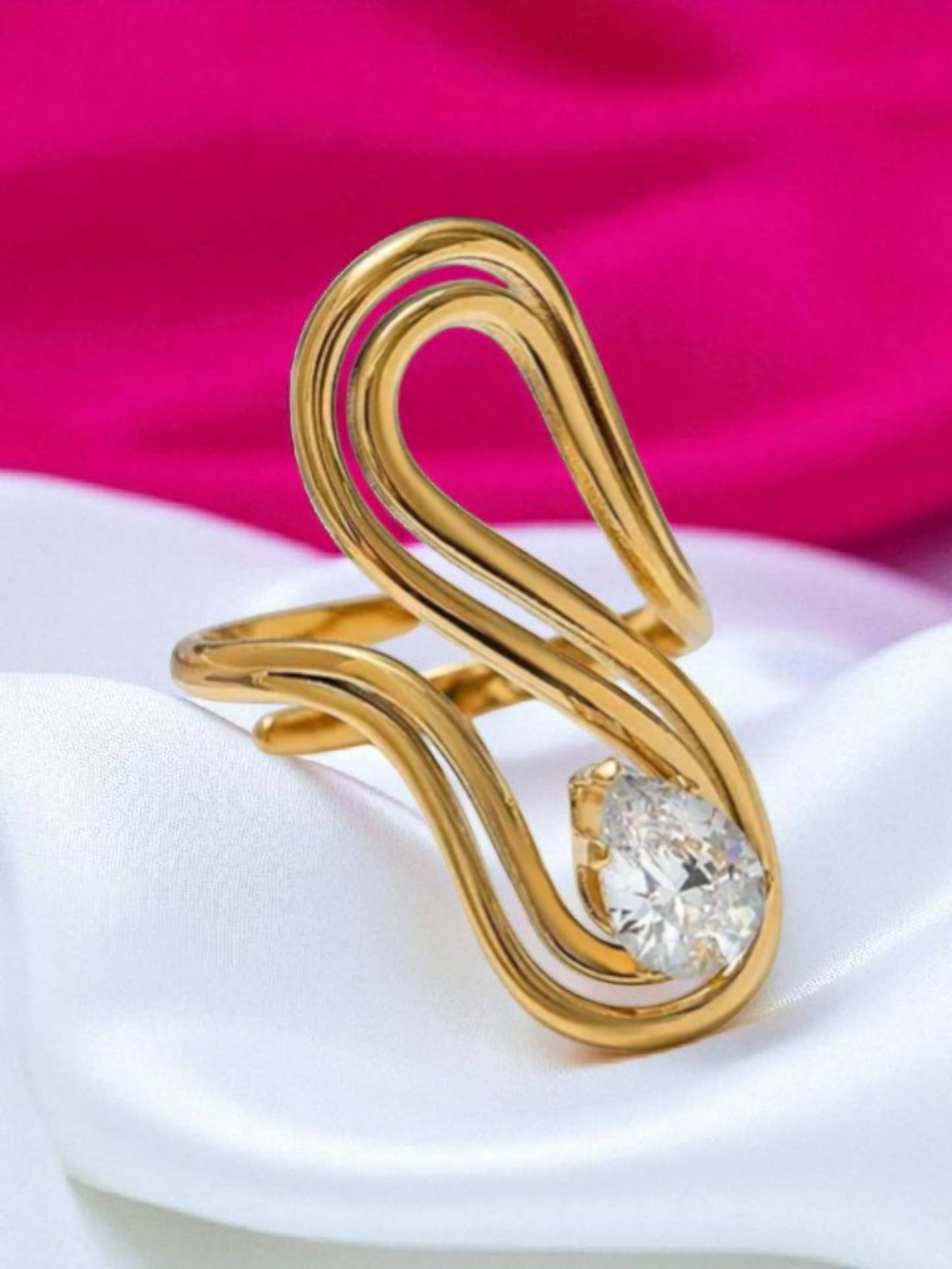 Ssssparkle Ring