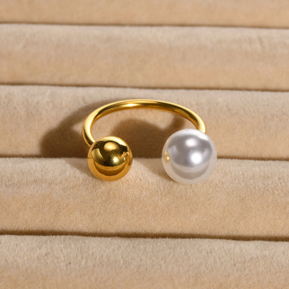 Gold and pearl open ring