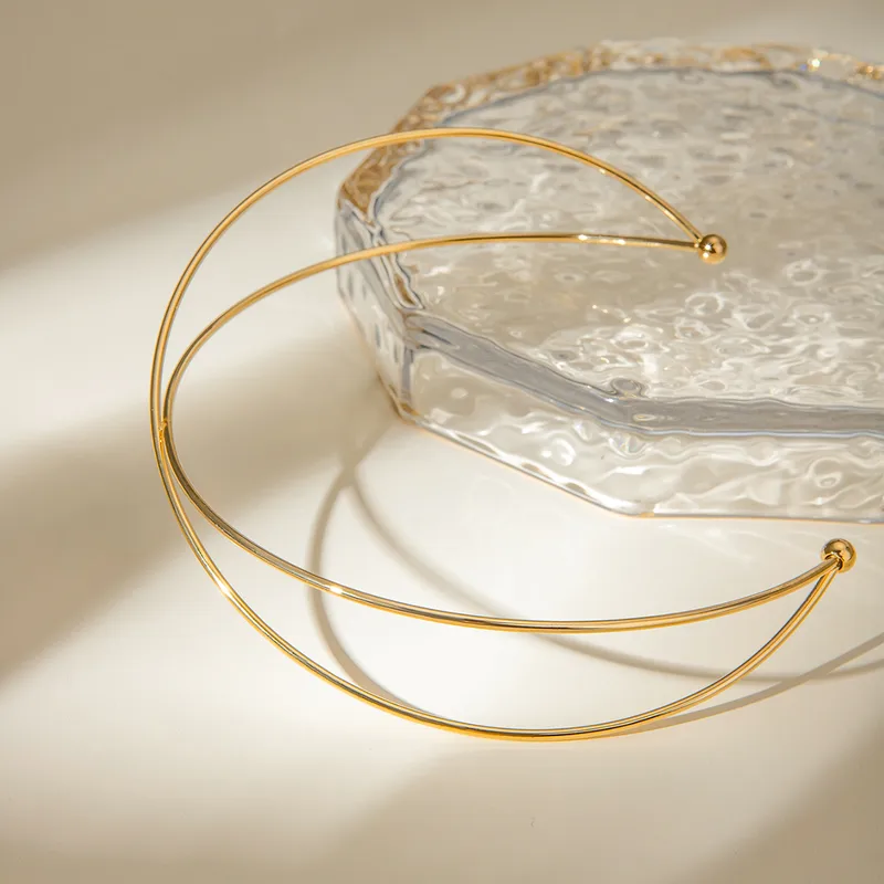 Criss Cross Choker