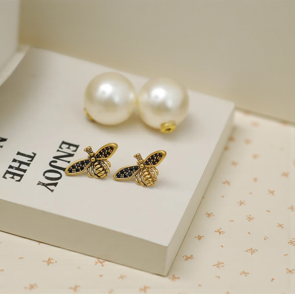 18K Gold Plated Bee Mine Pearl Studs