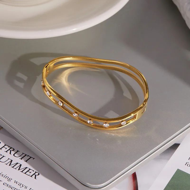 Rangoli Curve Bangle from the Urban Rani Jhilmil Diwali Collection – safe for sensitive skin