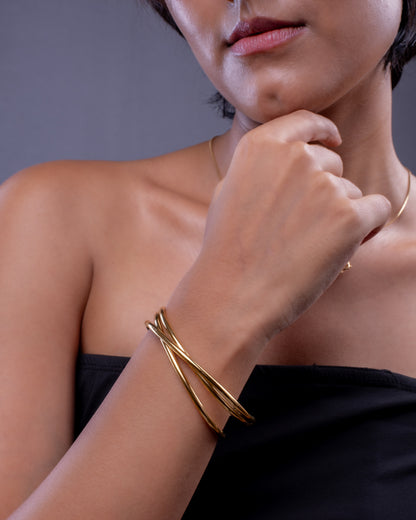 Golden Twisted bracelet