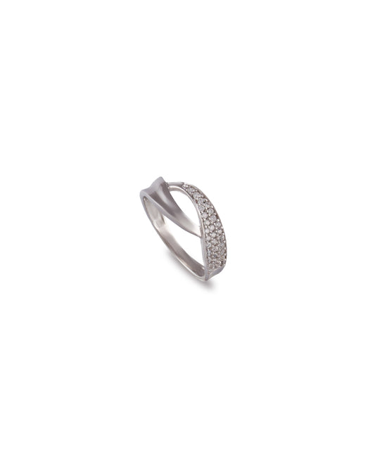 Criss Cross Diamond Ring