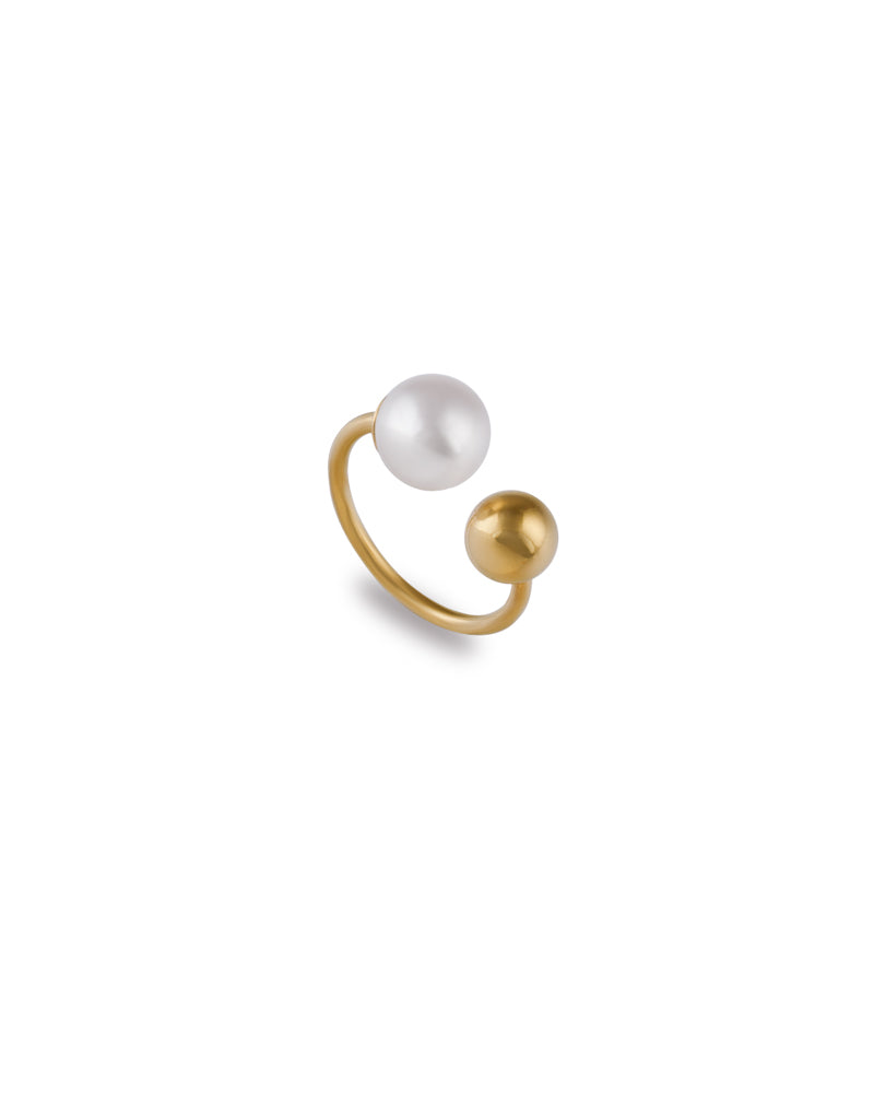 Gold and pearl open ring