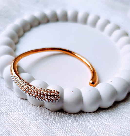 18K Gold Plated Pearly Bangle