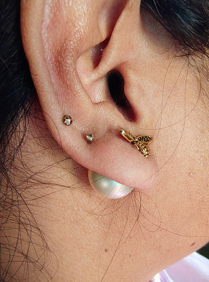 18K Gold Plated Bee Mine Pearl Studs