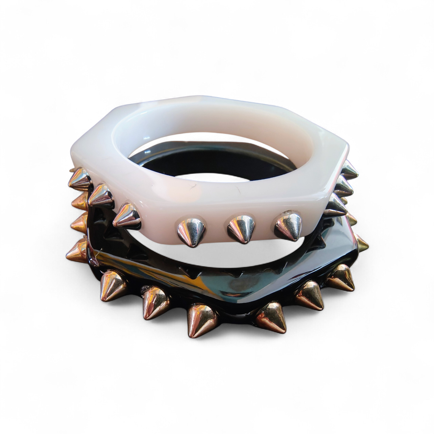 Black and White Resin Bangle Set