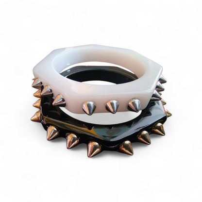 Black and White Resin Bangle Set