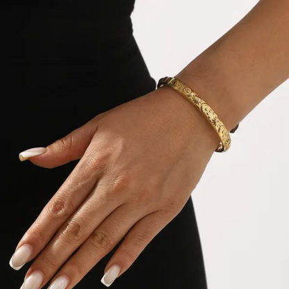 Cosmic Gold Bangle